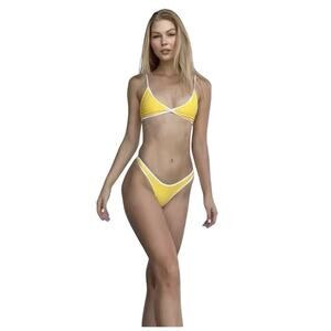 NWT Wilo The Label Women's Butter Yellow 2 Piece Bikini Swimsuit Set Size Small